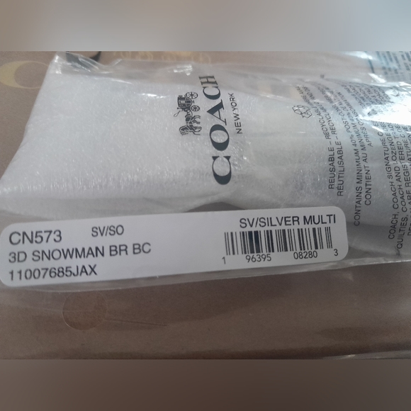 COACH Snowmen 3D Bear Tote Charm/Keyring With Dog Clip NWT ⛄️… - Picture 9 of 10